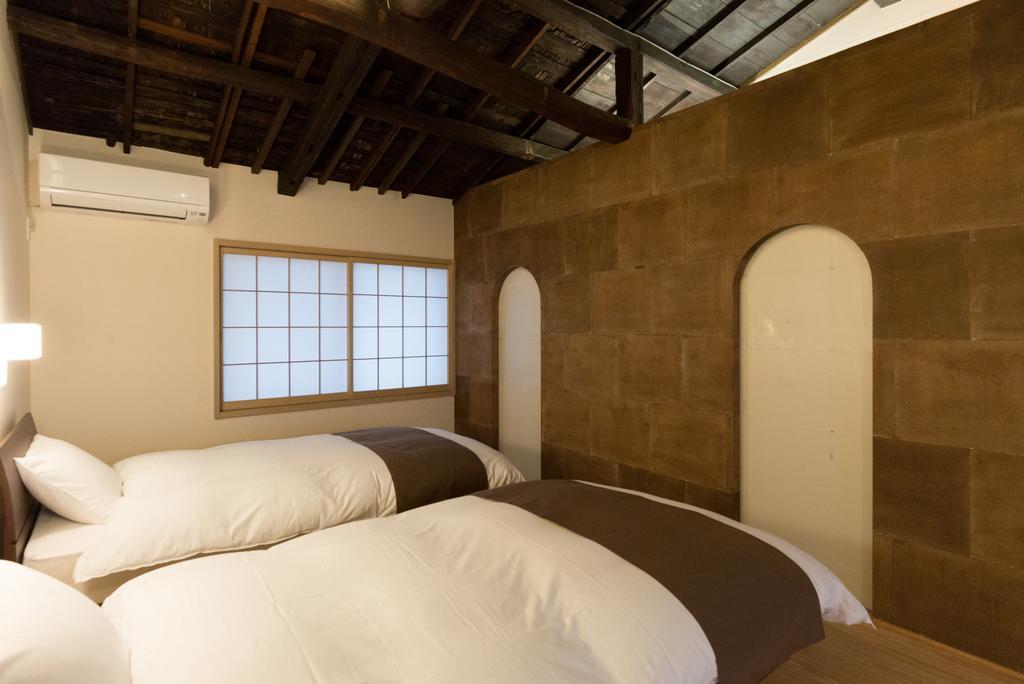 Kakishibu An Machiya House Villa Kyoto Rum bild